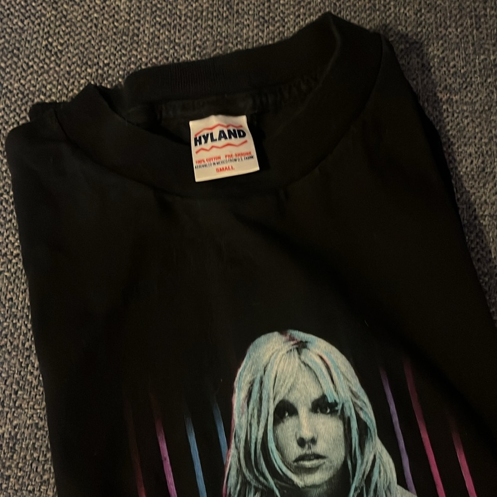 ✨ Britney Spears Dream within a Dream Tour 2002 vintage t-shirt. Small. ✨ - Picture 5 of 5